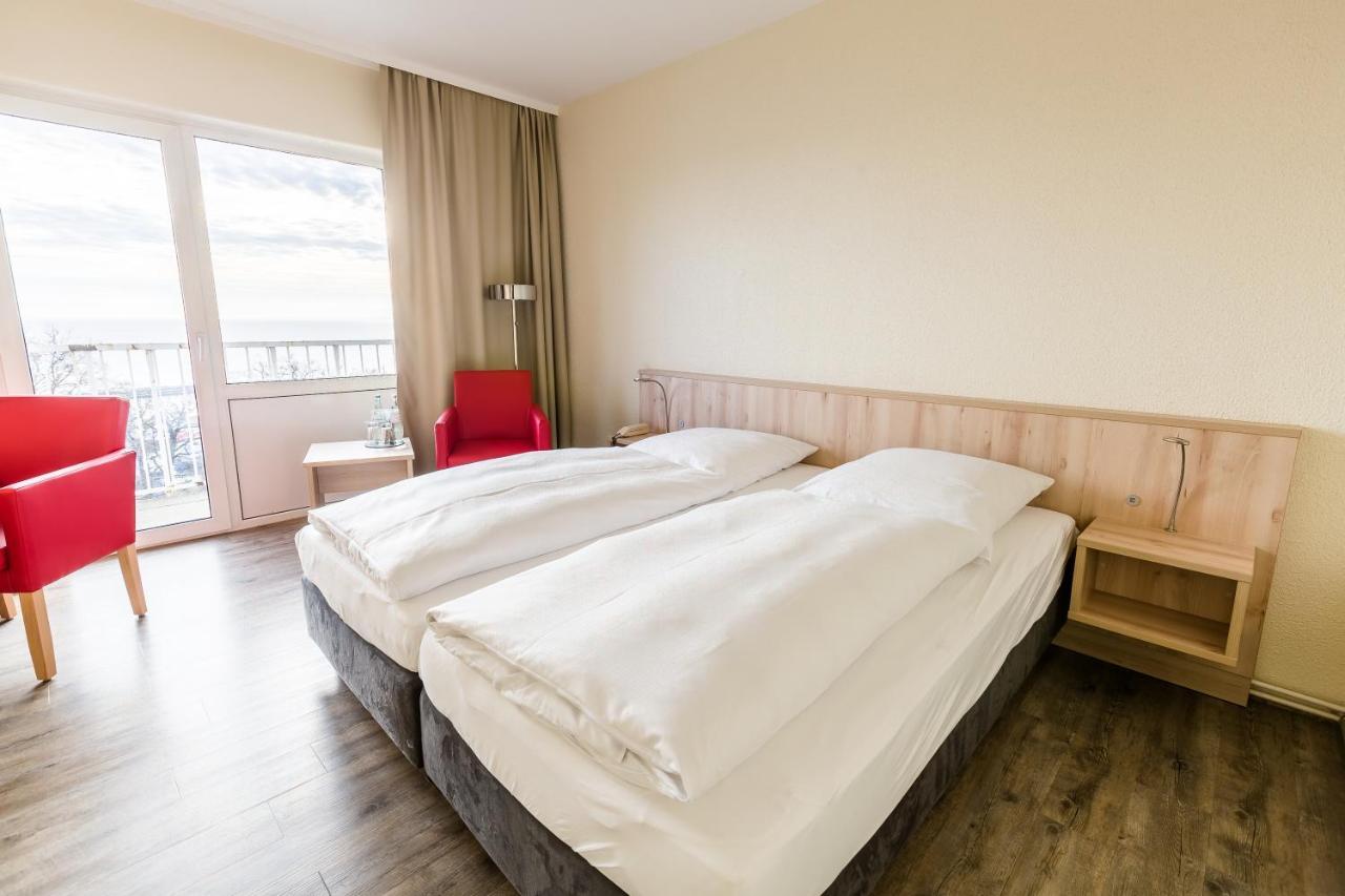 Ruegen-Hotel Sassnitz Buitenkant foto