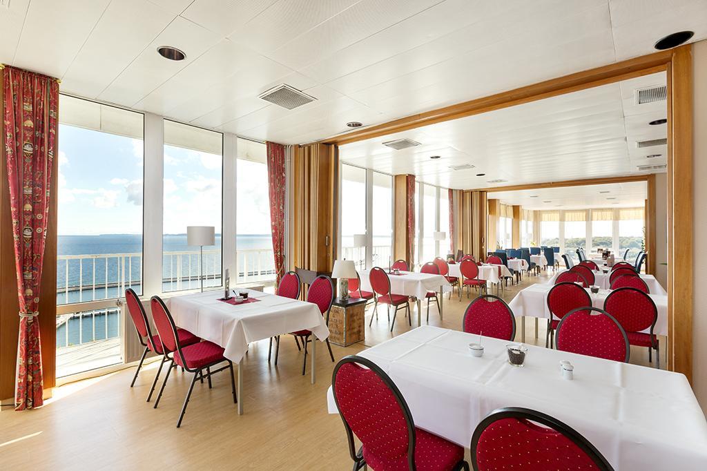 Ruegen-Hotel Sassnitz Buitenkant foto
